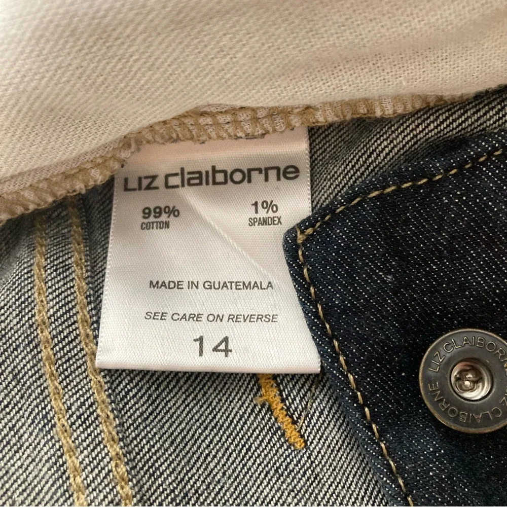 Liz Claiborne liz claiborne